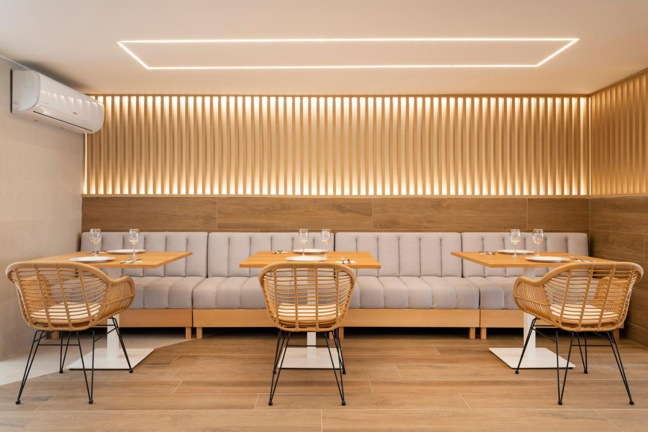 Halley Hotel & Apartments Affiliated By Melia Бенидорм Екстериор снимка